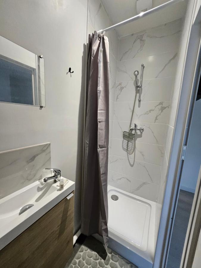 Agreable Studio De 16M2 Sans Kitchenette 뇌이쉬르마른 외부 사진